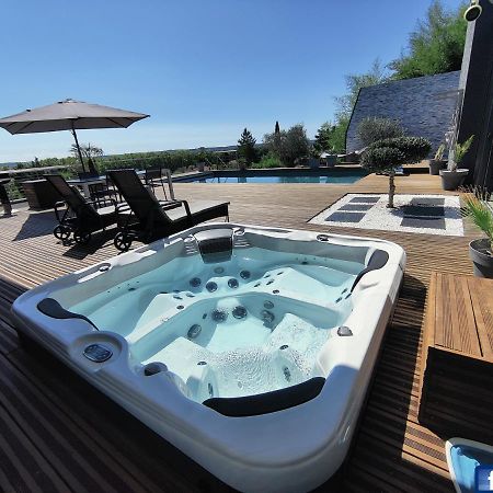 Piscine Chauffee Et Spa Jacuzzi Privatif Terrasse Sans Vis A Vis ,,,Sky House Agen,,, Exterior photo