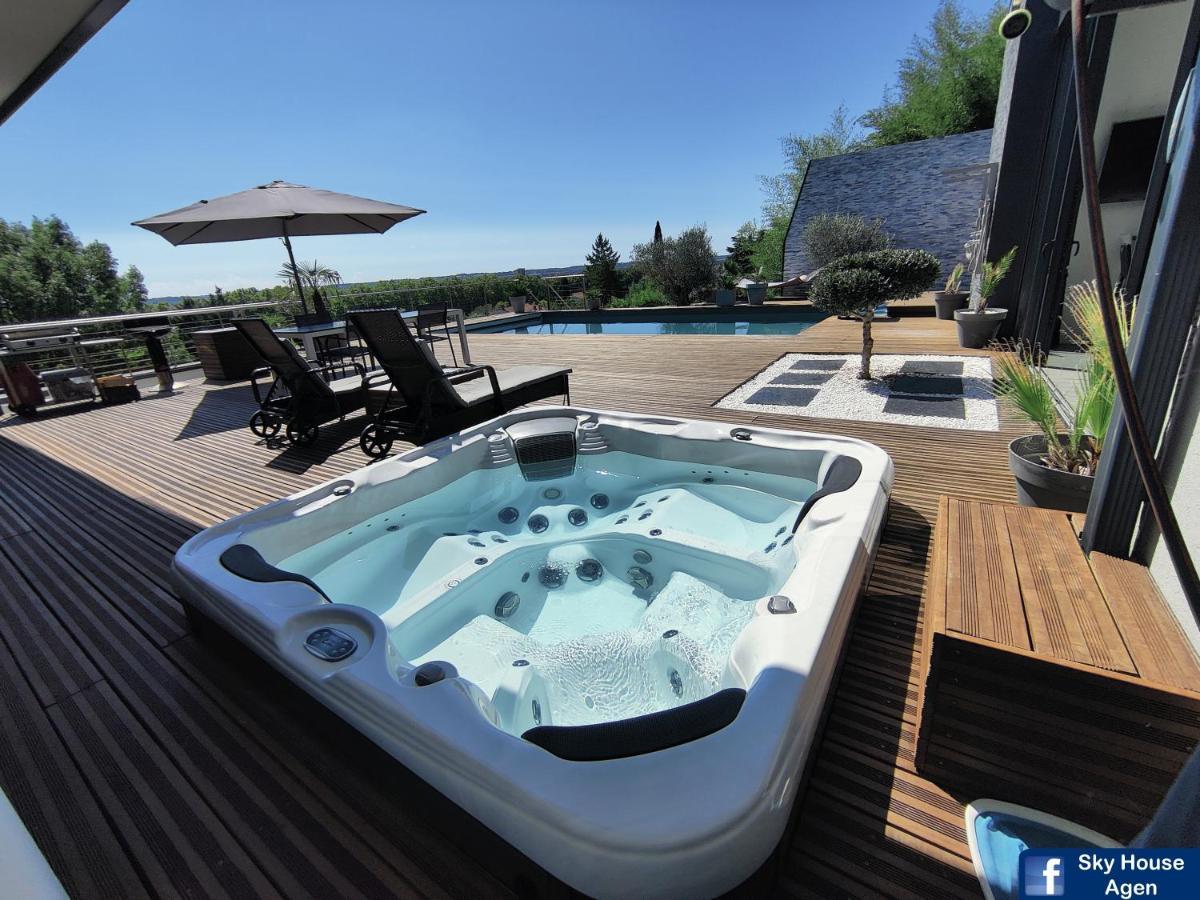 Piscine Chauffee Et Spa Jacuzzi Privatif Terrasse Sans Vis A Vis ,,,Sky House Agen,,, Exterior photo